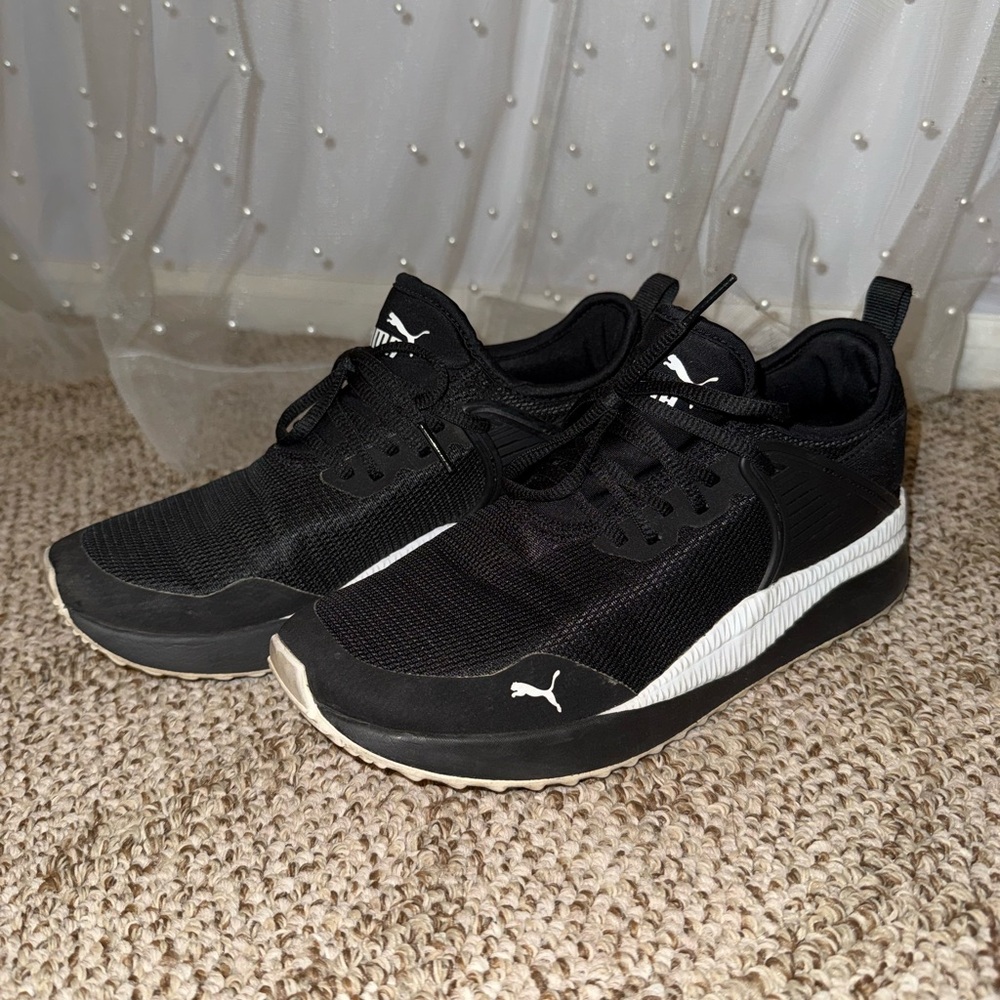 Puma Women's Black Sneakers